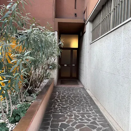 Via Martiri Di Sclemo 6 Palace 아파트 크레모나